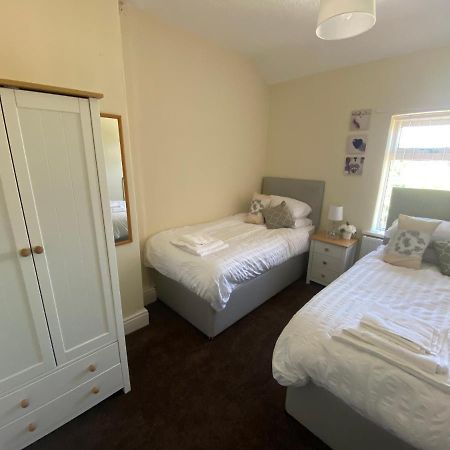 Moss Side  Sited In Lytham, Not Moss Side, Meadow Hse, Entire Hse, Sleeps 6 아파트 외부 사진