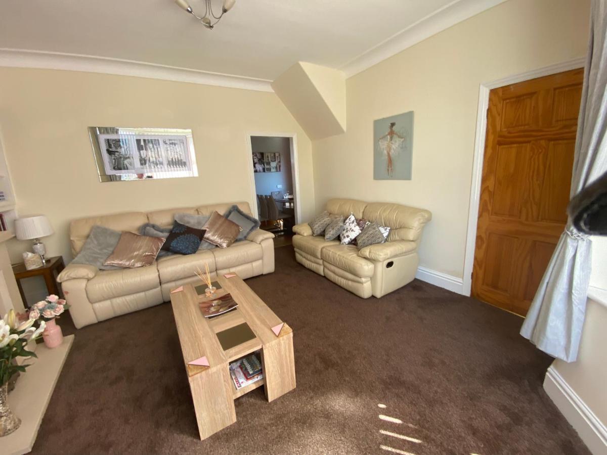 Moss Side  Sited In Lytham, Not Moss Side, Meadow Hse, Entire Hse, Sleeps 6 아파트 외부 사진